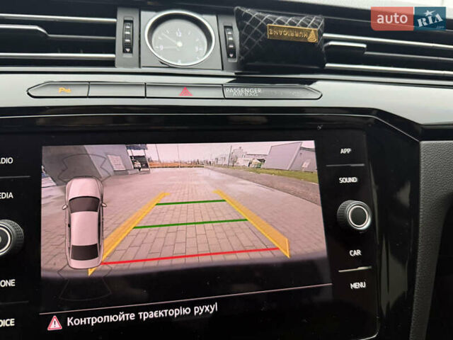 Черный Фольксваген Пассат, объемом двигателя 2 л и пробегом 196 тыс. км за 18800 $, фото 65 на Automoto.ua