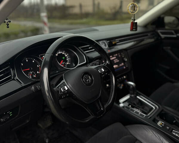 Черный Фольксваген Пассат, объемом двигателя 2 л и пробегом 196 тыс. км за 18800 $, фото 48 на Automoto.ua