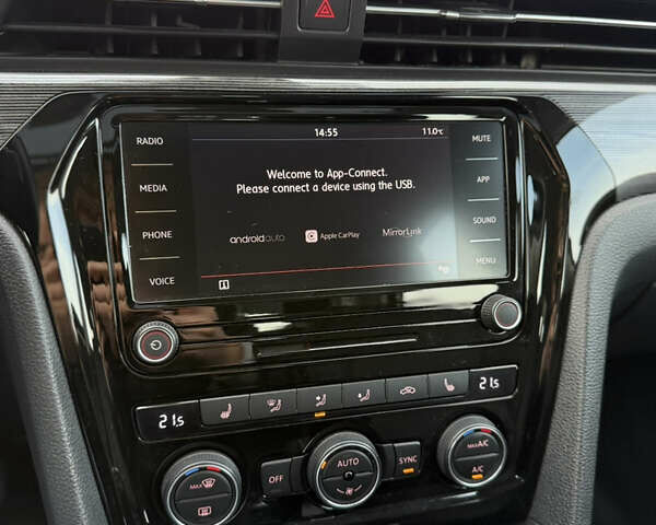 Черный Фольксваген Пассат, объемом двигателя 2 л и пробегом 29 тыс. км за 14699 $, фото 45 на Automoto.ua