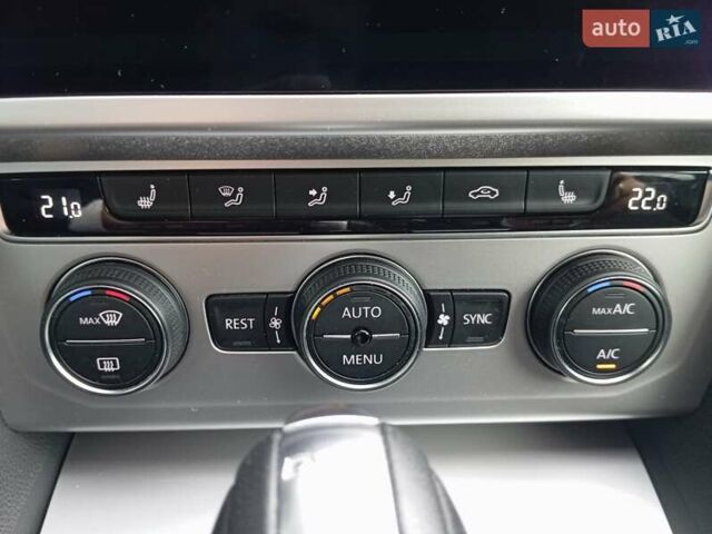 Черный Фольксваген Пассат, объемом двигателя 1.8 л и пробегом 73 тыс. км за 22500 $, фото 15 на Automoto.ua