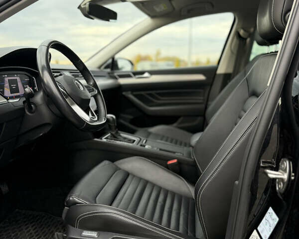 Черный Фольксваген Пассат, объемом двигателя 2 л и пробегом 191 тыс. км за 25700 $, фото 67 на Automoto.ua