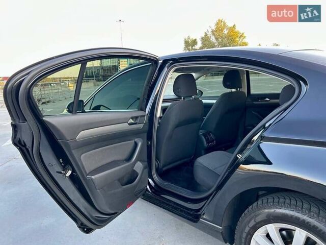 Черный Фольксваген Пассат, объемом двигателя 2 л и пробегом 197 тыс. км за 19800 $, фото 32 на Automoto.ua