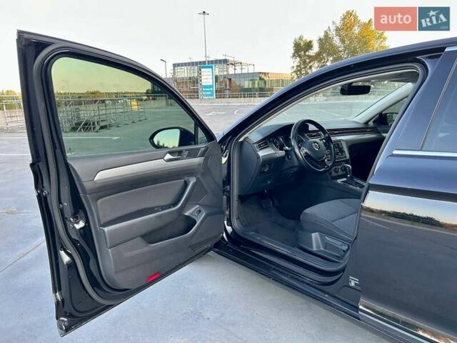 Черный Фольксваген Пассат, объемом двигателя 2 л и пробегом 197 тыс. км за 19800 $, фото 36 на Automoto.ua