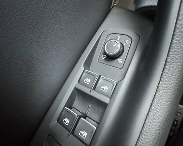 Черный Фольксваген Пассат, объемом двигателя 2 л и пробегом 81 тыс. км за 26500 $, фото 64 на Automoto.ua