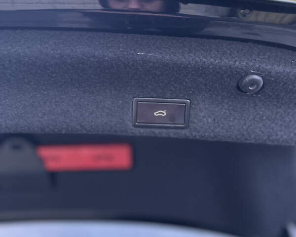 Черный Фольксваген Пассат, объемом двигателя 1.97 л и пробегом 292 тыс. км за 25000 $, фото 7 на Automoto.ua