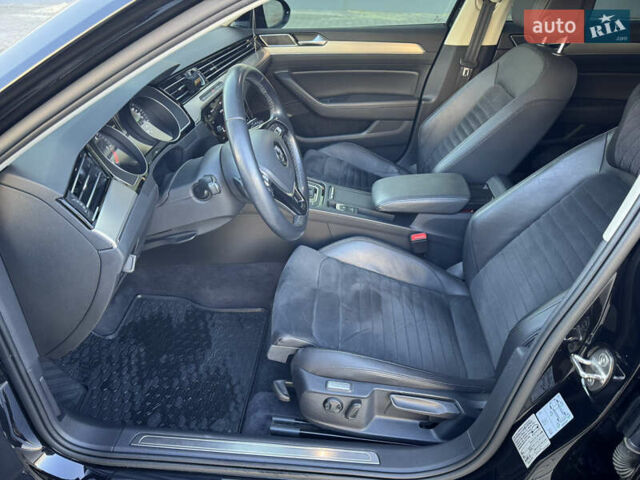 Черный Фольксваген Пассат, объемом двигателя 1.97 л и пробегом 234 тыс. км за 21499 $, фото 36 на Automoto.ua