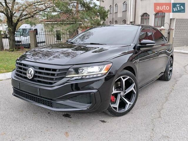 Черный Фольксваген Пассат, объемом двигателя 2 л и пробегом 164 тыс. км за 18300 $, фото 9 на Automoto.ua