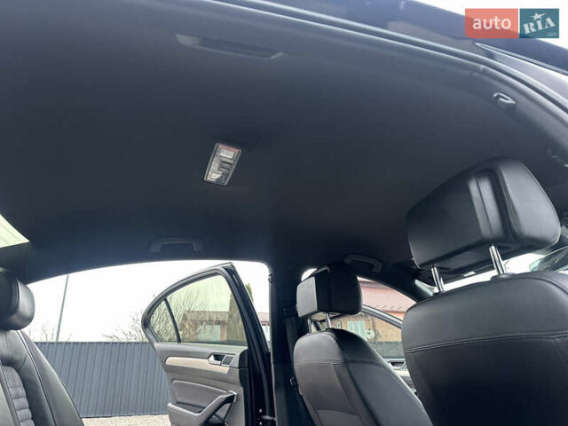 Черный Фольксваген Пассат, объемом двигателя 1.97 л и пробегом 237 тыс. км за 21999 $, фото 27 на Automoto.ua