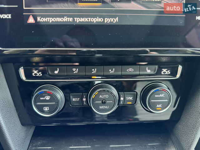 Черный Фольксваген Пассат, объемом двигателя 2 л и пробегом 81 тыс. км за 26500 $, фото 25 на Automoto.ua