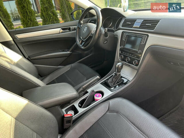 Чорний Фольксваген Пассат, об'ємом двигуна 2 л та пробігом 186 тис. км за 13200 $, фото 9 на Automoto.ua