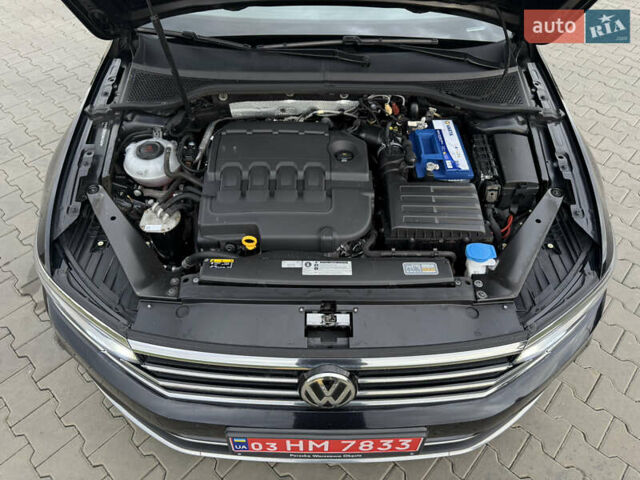 Черный Фольксваген Пассат, объемом двигателя 2 л и пробегом 191 тыс. км за 25700 $, фото 133 на Automoto.ua