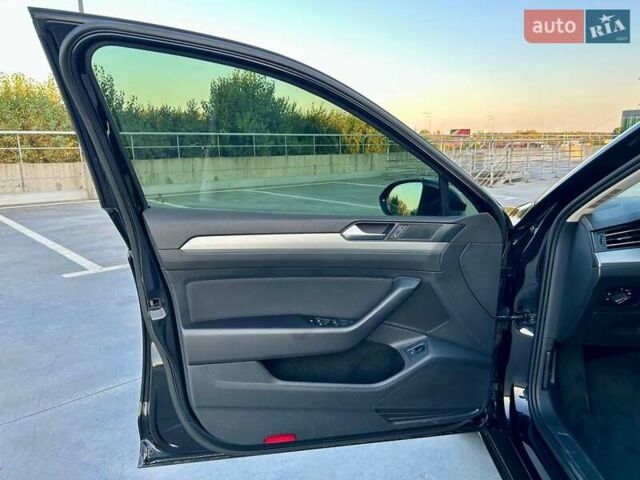 Черный Фольксваген Пассат, объемом двигателя 2 л и пробегом 197 тыс. км за 19800 $, фото 30 на Automoto.ua