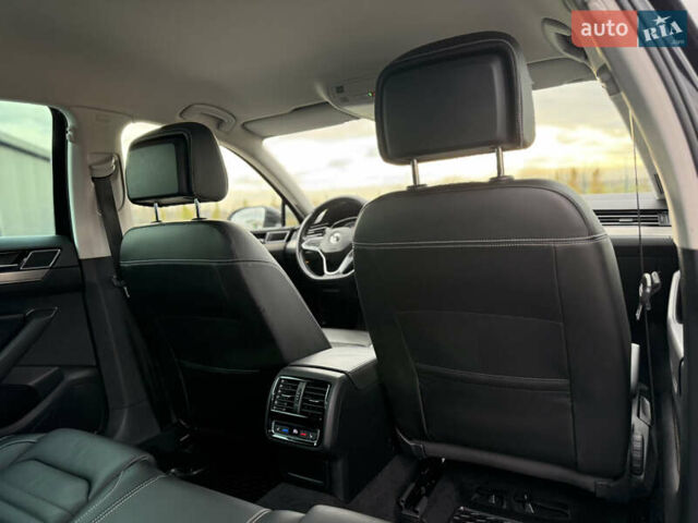 Черный Фольксваген Пассат, объемом двигателя 2 л и пробегом 191 тыс. км за 25700 $, фото 89 на Automoto.ua