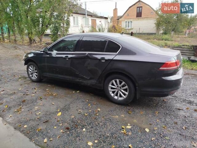 Черный Фольксваген Пассат, объемом двигателя 1.97 л и пробегом 190 тыс. км за 9800 $, фото 12 на Automoto.ua