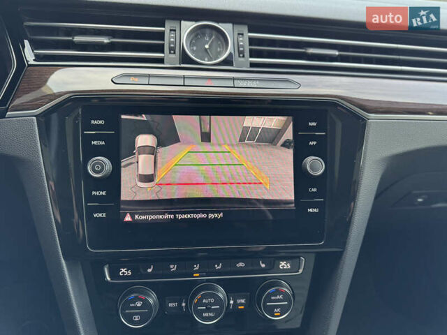 Черный Фольксваген Пассат, объемом двигателя 2 л и пробегом 81 тыс. км за 26500 $, фото 22 на Automoto.ua