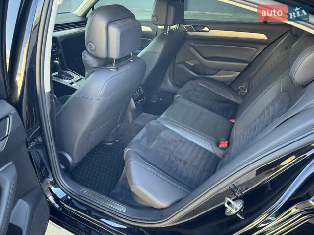 Черный Фольксваген Пассат, объемом двигателя 1.97 л и пробегом 234 тыс. км за 21499 $, фото 30 на Automoto.ua