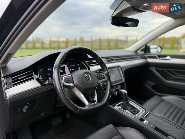 Черный Фольксваген Пассат, объемом двигателя 2 л и пробегом 191 тыс. км за 25700 $, фото 72 на Automoto.ua