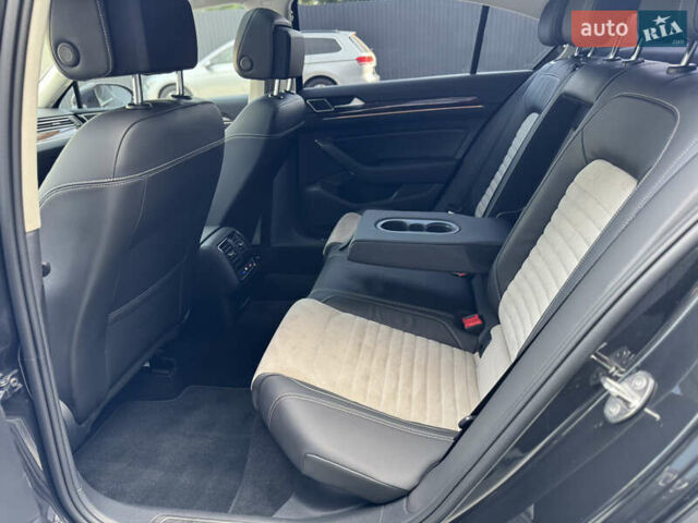 Черный Фольксваген Пассат, объемом двигателя 2 л и пробегом 81 тыс. км за 26500 $, фото 49 на Automoto.ua