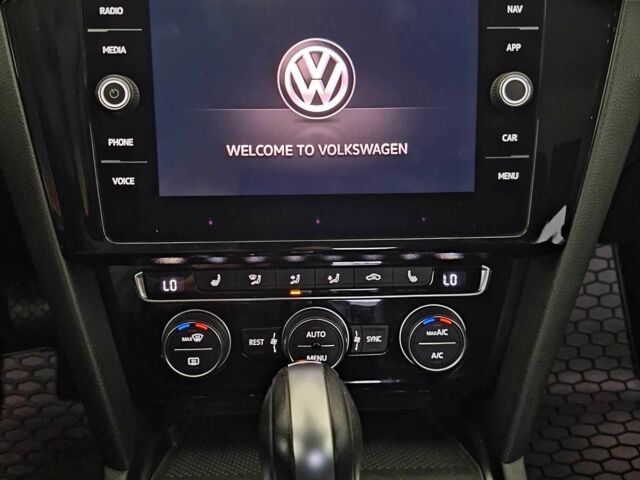 Черный Фольксваген Пассат, объемом двигателя 2 л и пробегом 108 тыс. км за 10600 $, фото 15 на Automoto.ua