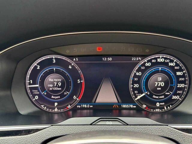 Чорний Фольксваген Пассат, об'ємом двигуна 2 л та пробігом 189 тис. км за 23500 $, фото 14 на Automoto.ua