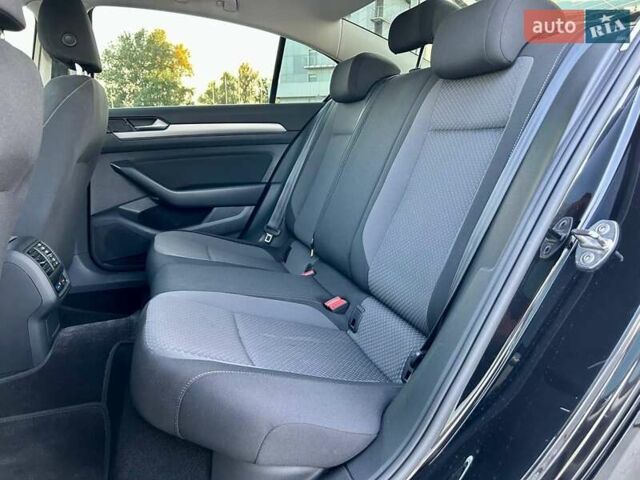 Черный Фольксваген Пассат, объемом двигателя 2 л и пробегом 197 тыс. км за 19800 $, фото 35 на Automoto.ua