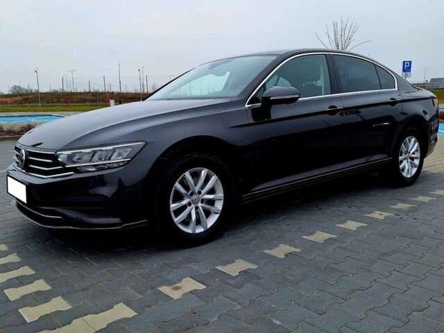 Черный Фольксваген Пассат, объемом двигателя 2 л и пробегом 108 тыс. км за 10600 $, фото 2 на Automoto.ua