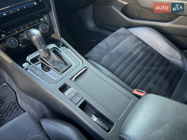 Черный Фольксваген Пассат, объемом двигателя 1.97 л и пробегом 234 тыс. км за 21499 $, фото 35 на Automoto.ua