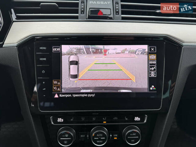Черный Фольксваген Пассат, объемом двигателя 2 л и пробегом 191 тыс. км за 25700 $, фото 110 на Automoto.ua