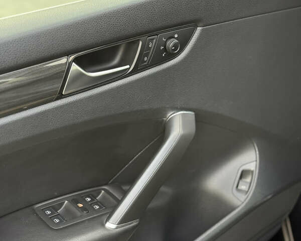 Черный Фольксваген Пассат, объемом двигателя 2 л и пробегом 29 тыс. км за 14699 $, фото 27 на Automoto.ua