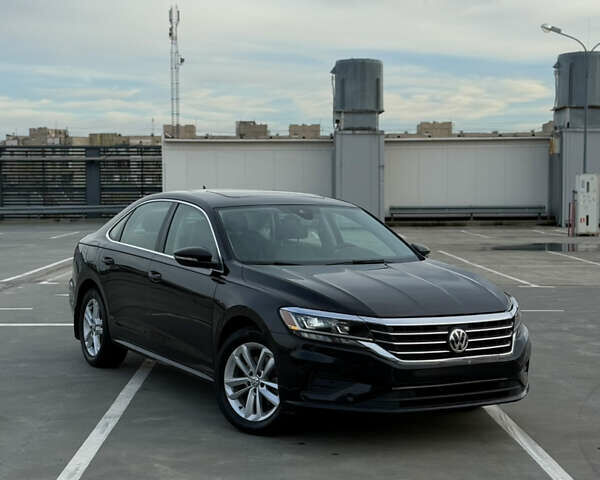 Черный Фольксваген Пассат, объемом двигателя 2 л и пробегом 29 тыс. км за 14699 $, фото 4 на Automoto.ua