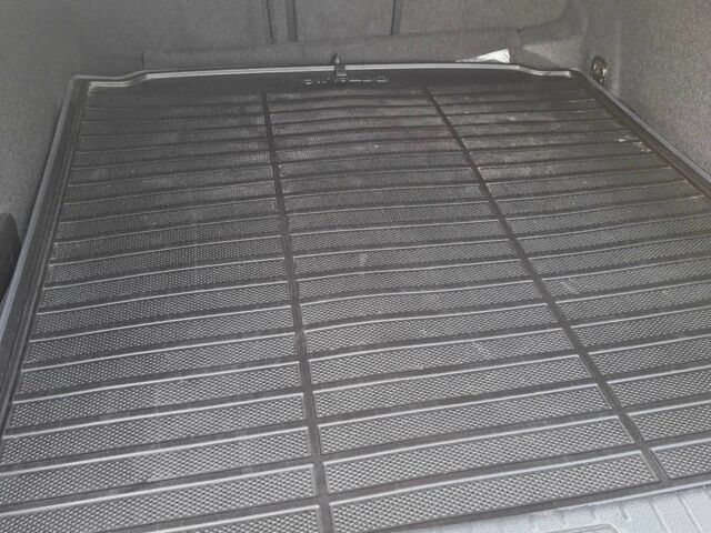 Черный Фольксваген Пассат, объемом двигателя 2 л и пробегом 108 тыс. км за 10600 $, фото 9 на Automoto.ua