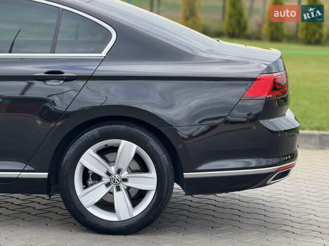 Черный Фольксваген Пассат, объемом двигателя 2 л и пробегом 191 тыс. км за 25700 $, фото 43 на Automoto.ua