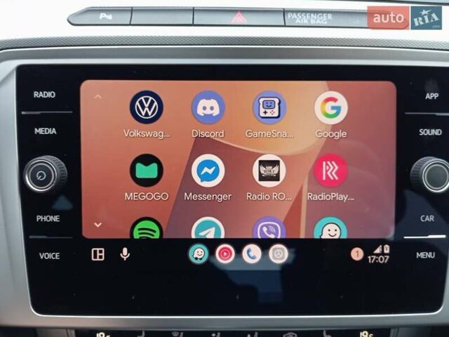 Черный Фольксваген Пассат, объемом двигателя 1.8 л и пробегом 73 тыс. км за 22500 $, фото 22 на Automoto.ua