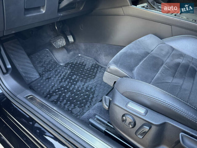 Черный Фольксваген Пассат, объемом двигателя 1.97 л и пробегом 234 тыс. км за 21499 $, фото 24 на Automoto.ua