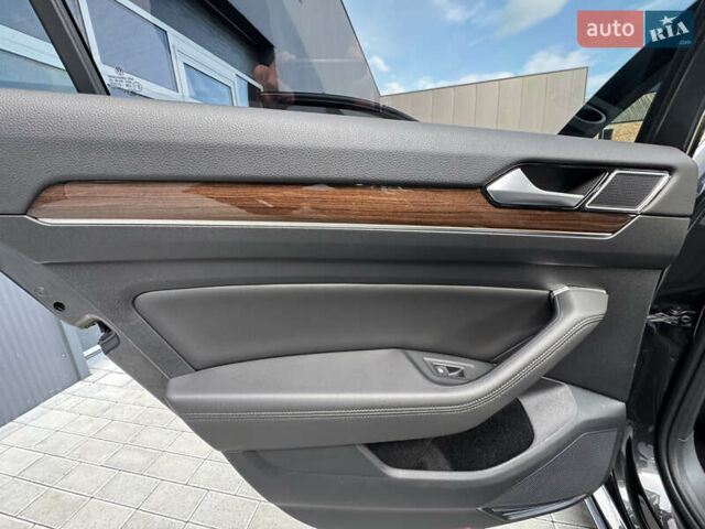 Черный Фольксваген Пассат, объемом двигателя 2 л и пробегом 81 тыс. км за 26500 $, фото 58 на Automoto.ua