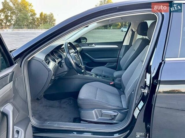 Черный Фольксваген Пассат, объемом двигателя 2 л и пробегом 197 тыс. км за 19800 $, фото 37 на Automoto.ua