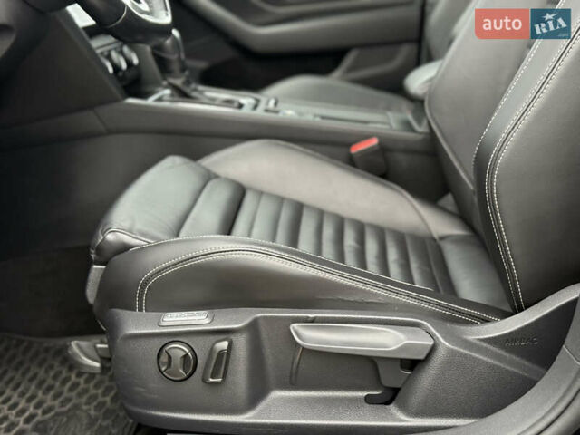 Черный Фольксваген Пассат, объемом двигателя 2 л и пробегом 191 тыс. км за 25700 $, фото 66 на Automoto.ua