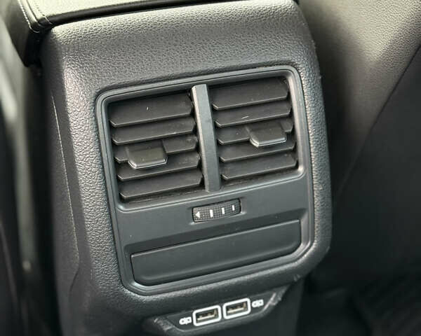 Черный Фольксваген Пассат, объемом двигателя 2 л и пробегом 29 тыс. км за 14699 $, фото 35 на Automoto.ua