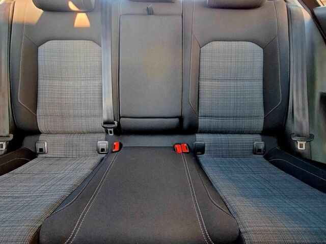 Черный Фольксваген Пассат, объемом двигателя 2 л и пробегом 108 тыс. км за 10600 $, фото 19 на Automoto.ua