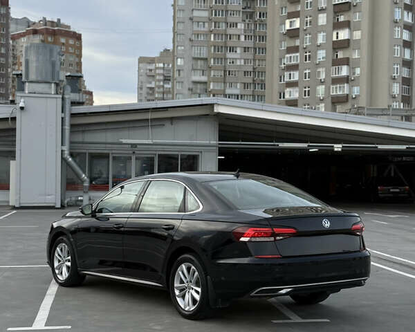 Черный Фольксваген Пассат, объемом двигателя 2 л и пробегом 29 тыс. км за 14699 $, фото 17 на Automoto.ua