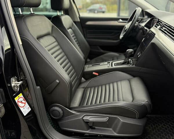 Черный Фольксваген Пассат, объемом двигателя 2 л и пробегом 191 тыс. км за 25700 $, фото 77 на Automoto.ua