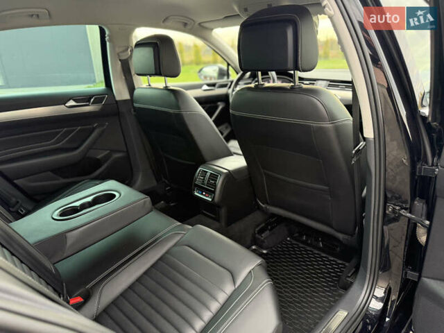 Черный Фольксваген Пассат, объемом двигателя 2 л и пробегом 191 тыс. км за 25700 $, фото 96 на Automoto.ua