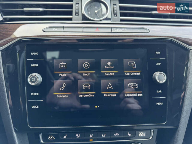 Черный Фольксваген Пассат, объемом двигателя 2 л и пробегом 81 тыс. км за 26500 $, фото 41 на Automoto.ua