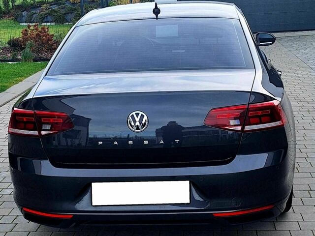 Черный Фольксваген Пассат, объемом двигателя 2 л и пробегом 108 тыс. км за 10600 $, фото 7 на Automoto.ua