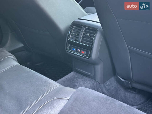 Черный Фольксваген Пассат, объемом двигателя 1.97 л и пробегом 234 тыс. км за 21499 $, фото 41 на Automoto.ua