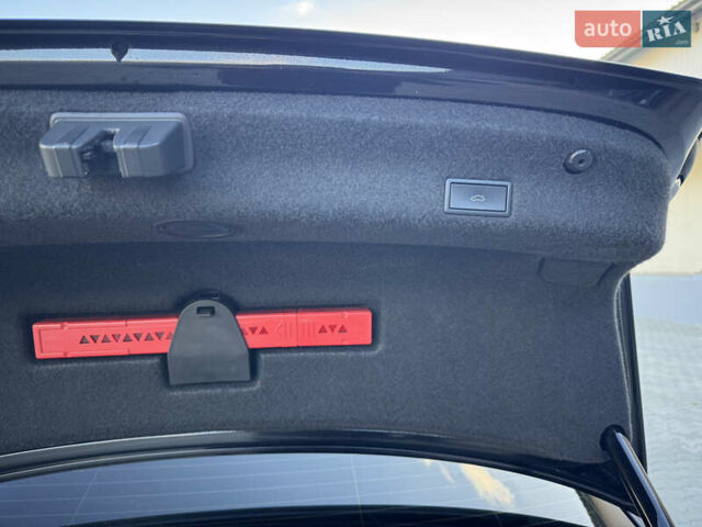 Черный Фольксваген Пассат, объемом двигателя 1.97 л и пробегом 234 тыс. км за 21499 $, фото 46 на Automoto.ua