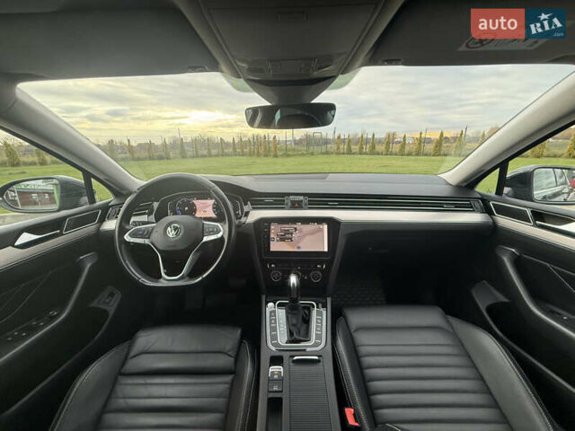 Черный Фольксваген Пассат, объемом двигателя 2 л и пробегом 191 тыс. км за 25700 $, фото 117 на Automoto.ua