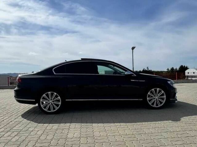 Фольксваген Пассат 2019 в Львове на Automoto.ua Черный Фольксваген Пассат, объемом двигателя 2 л и пробегом 129 тыс. км за 26800 $, фото 6 на Automoto.ua