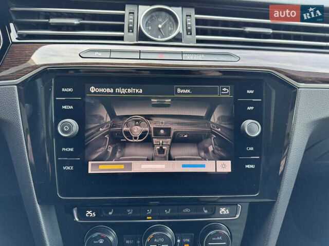 Черный Фольксваген Пассат, объемом двигателя 2 л и пробегом 81 тыс. км за 26500 $, фото 36 на Automoto.ua