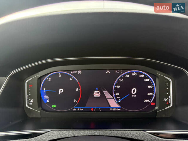 Черный Фольксваген Пассат, объемом двигателя 2 л и пробегом 191 тыс. км за 25700 $, фото 123 на Automoto.ua